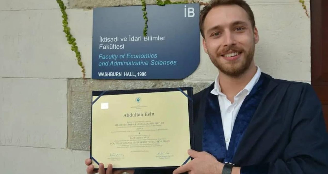 tutuklanan ogrencinin yuksek lisans tezi teslim alinmadi Vv4nH65f