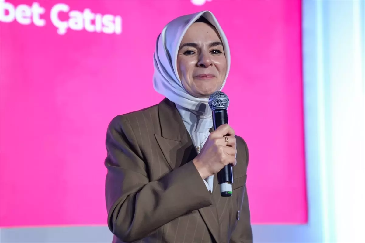 Aile ve Sosyal Hizmetler Bakanı Göktaş, “Aile Festivali”ni ziyaret etti Açıklaması aile ve sosyal hizmetler bakani goktas aile festivalini ziyaret etti aciklamasi CFsxq1Zg