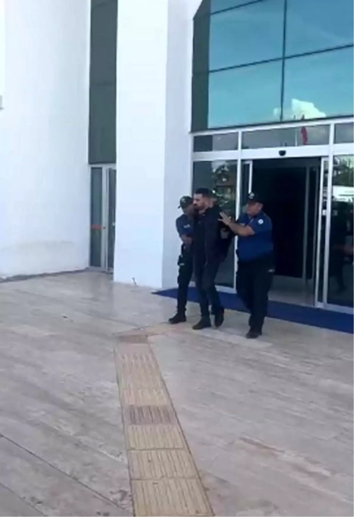 hatayda trafik tartismasi silahli kavga ile sonuclandi XtHZ3i3d.jpg