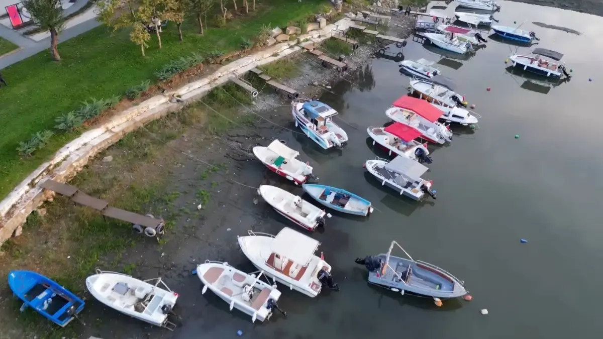 iznik golu kuraklikla mucadele ediyor fKRIeuQT.jpg