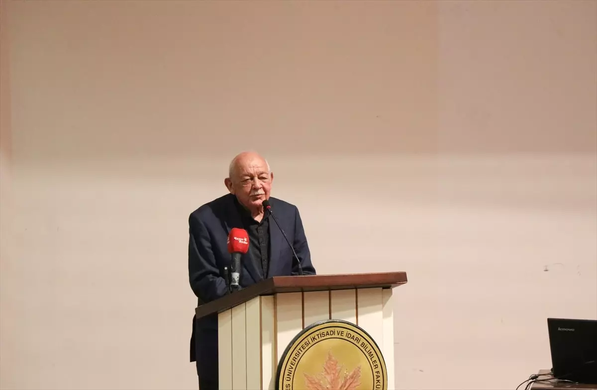 korat erude romanlarin ilhamini anlatti Nhp9gFSb.jpg