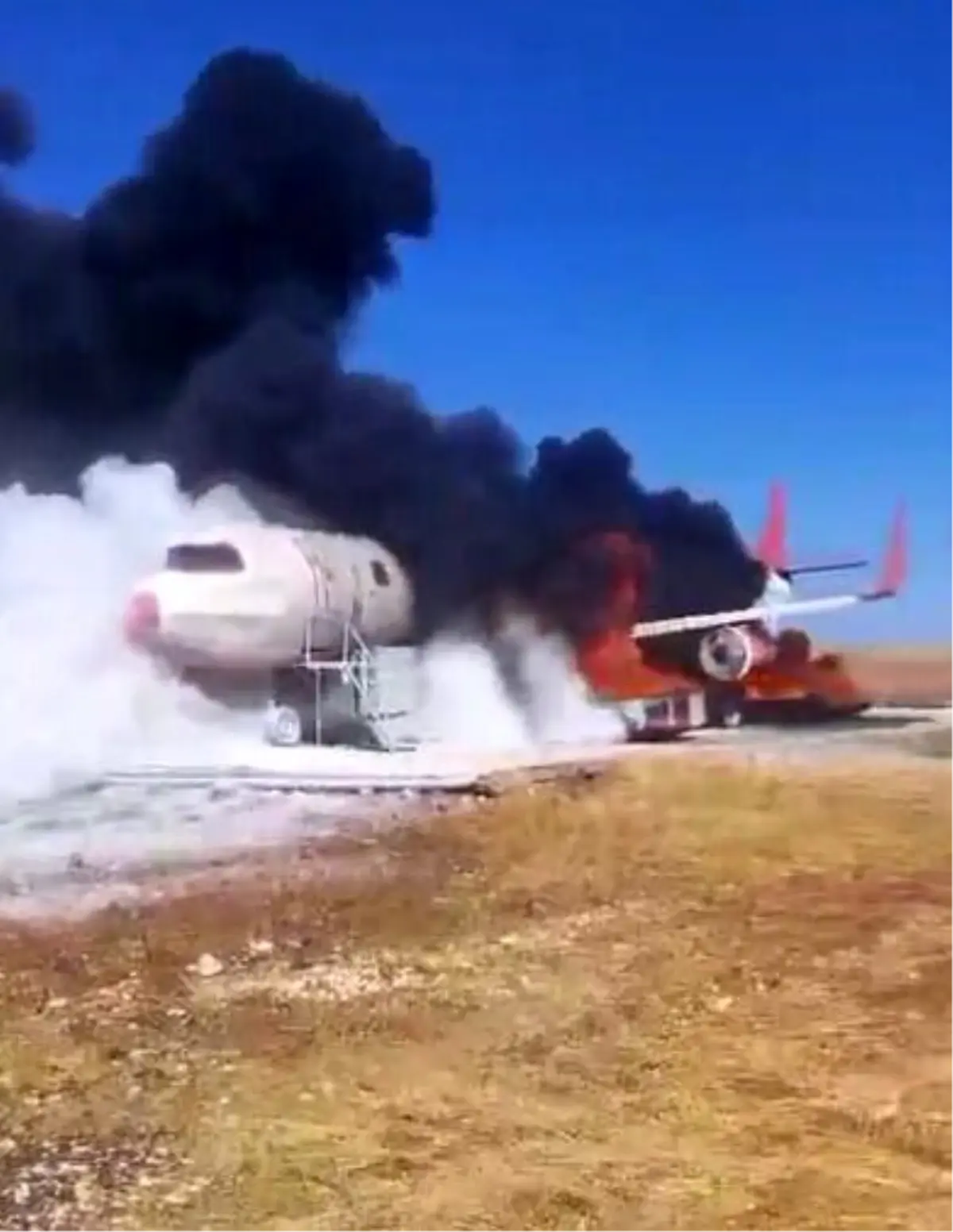 sanliurfa havalimaninda acil durum tatbikati WfqUyNhH.jpg