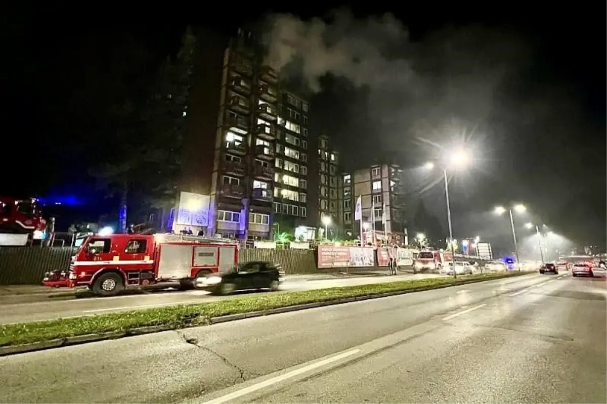 bosna hersekte huzurevinde yangin 9 olu 20 yarali Bjs43U7j.jpg