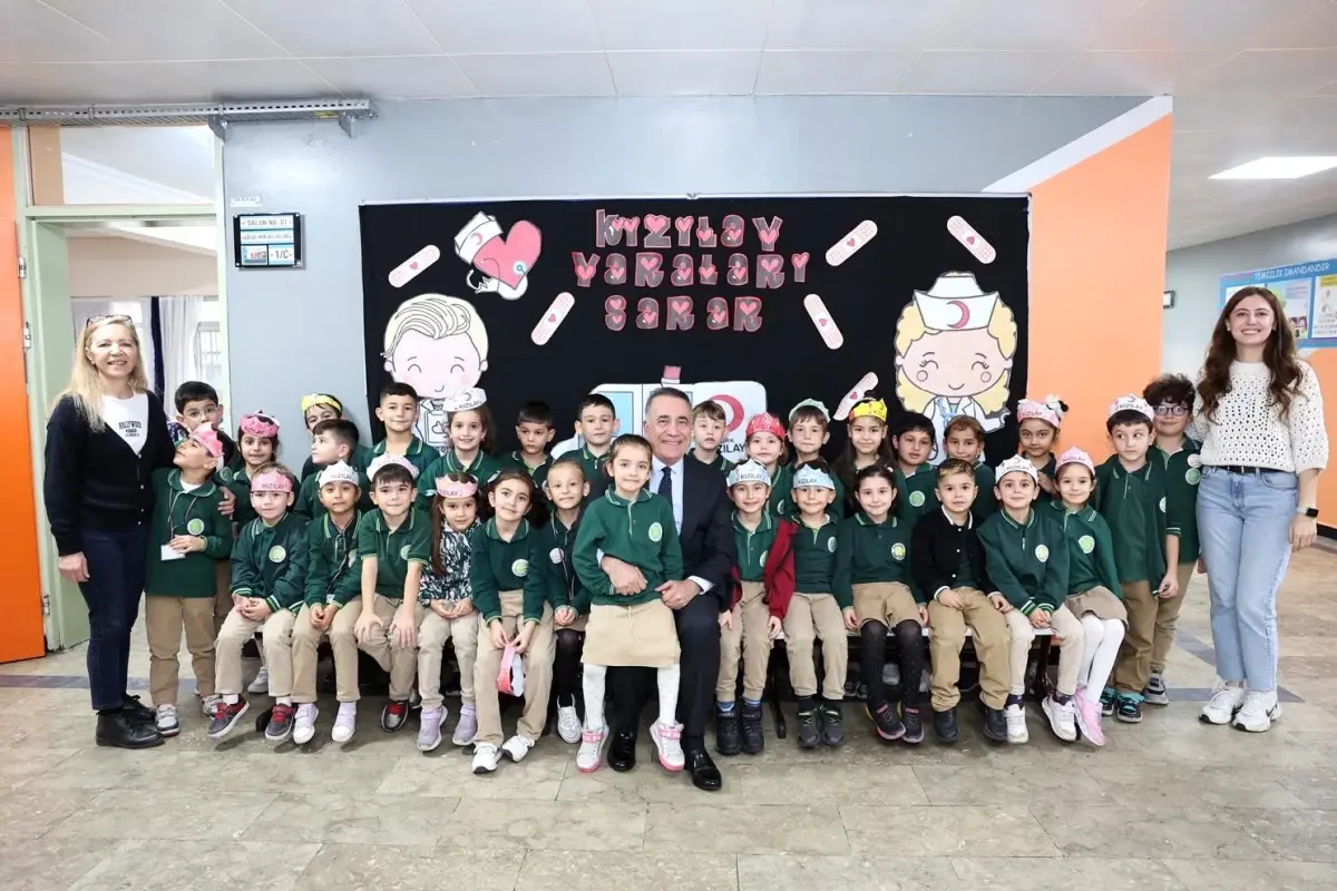 Minik Elif’in Sınıf Başkanlığı Vaadi Gerçek Oldu