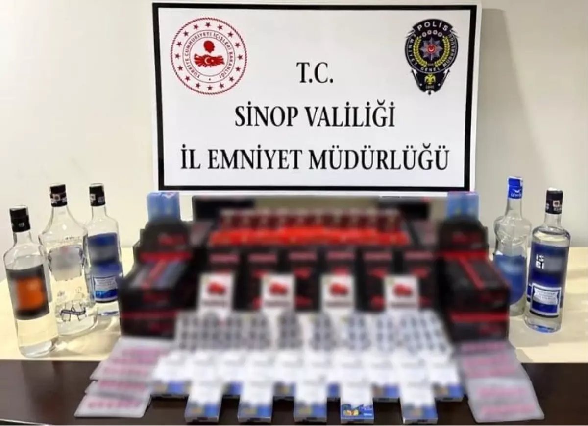 sinopta kacak icki ve cinsel icerikli urunler ele gecirildi SritQfhp.jpg