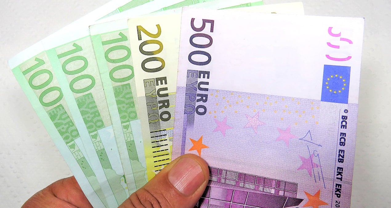 Euro Bölgesi’nde yatırımcı güveni aralıkta yükselişe geçti