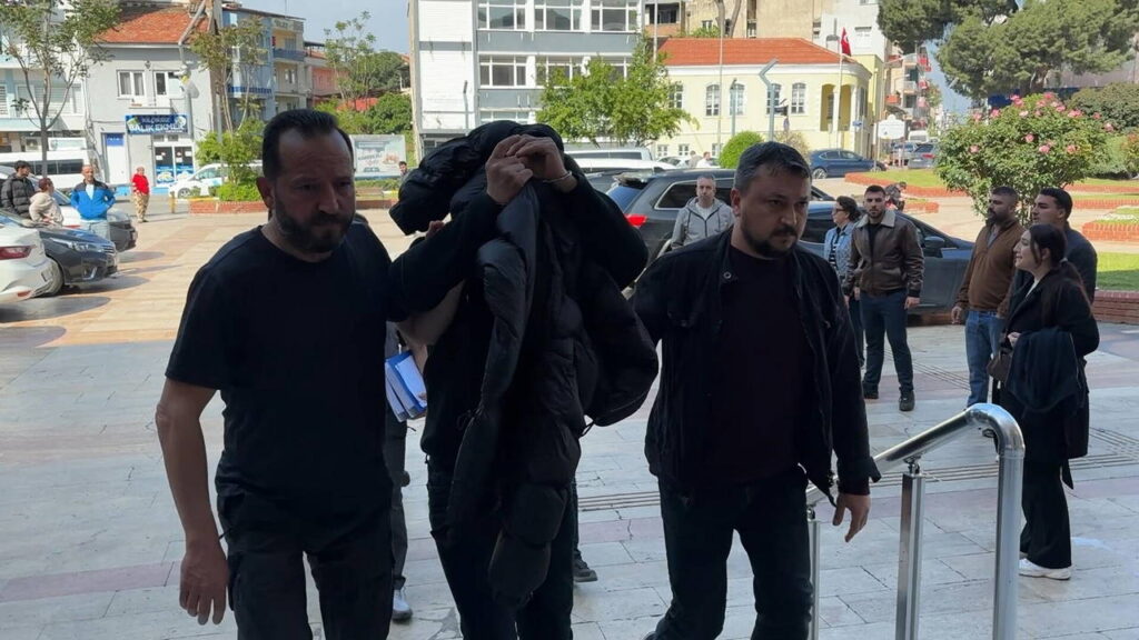 aydinda-uyusturucu-imalathanesi-baskini-92-bin-sentetik-hap-ele-gecirildi-TkgqKyrz