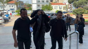 aydinda-uyusturucu-imalathanesi-baskini-92-bin-sentetik-hap-ele-gecirildi-TkgqKyrz