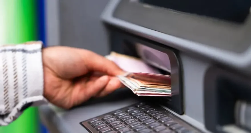 Bugün Memur Emeklilerine En Az 31 Bin Lira Ödeme Yapılacak
